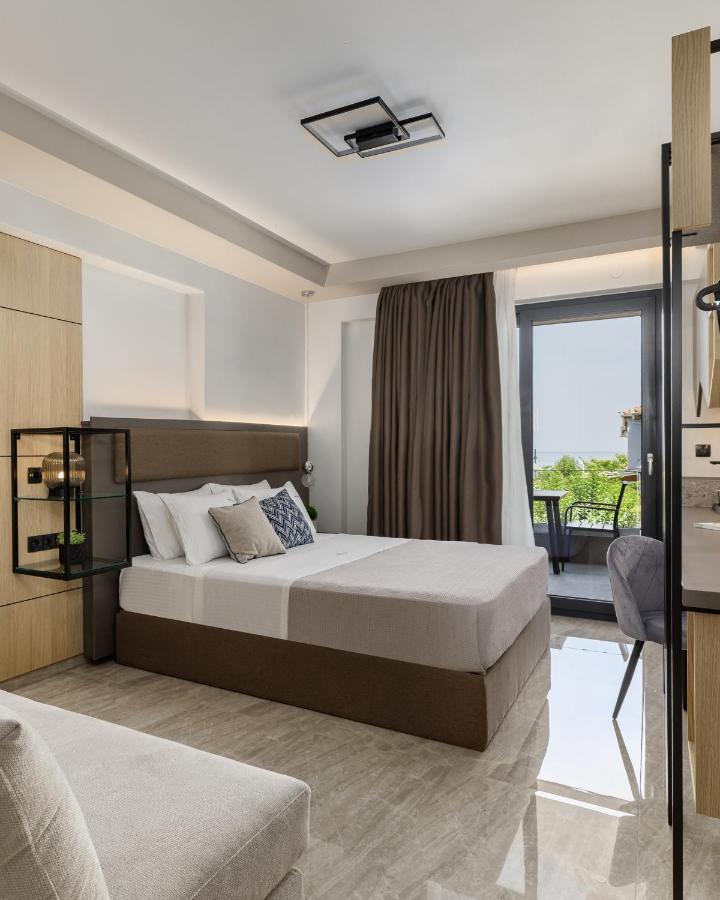 Costa De Luxe Suites Лептокария Екстериор снимка