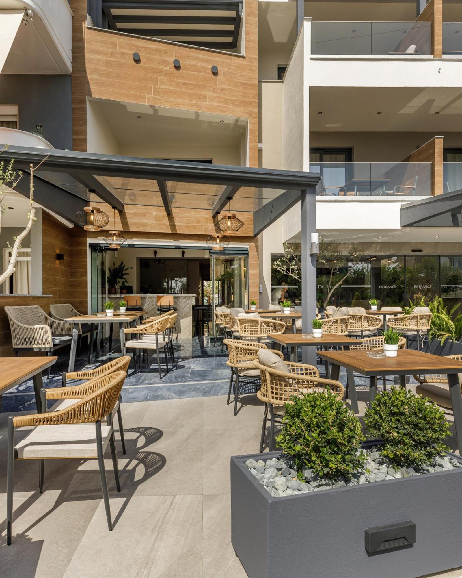 Costa De Luxe Suites Лептокария Екстериор снимка