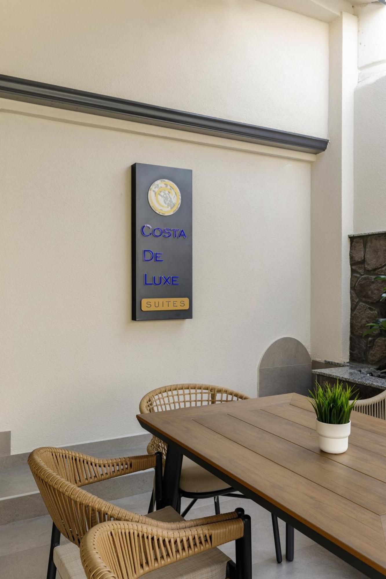 Costa De Luxe Suites Лептокария Екстериор снимка